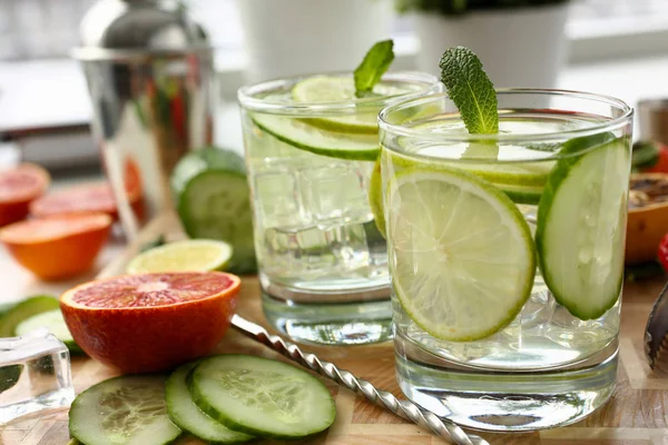 Lime with cucumber punch home made cocktail — Stock Photo, Image