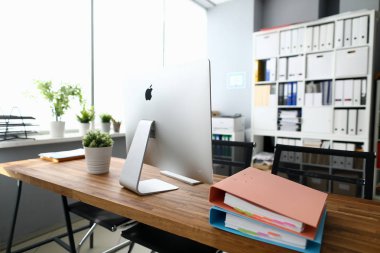 Ofis masasında Modern pc elma imac
