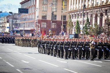 Kyiv, Ukrayna - 24 Ağustos 2018: Kyiv, Ukrayna 'nın bağımsızlığının 27. yıldönümünde 24 Ağustos' ta bir askeri geçit törenine ev sahipliği yapıyor. 