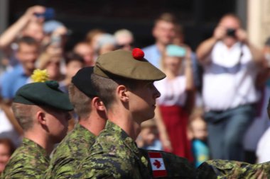 Kyiv, Ukrayna - 24 Ağustos 2018: Kyiv, Ukrayna 'nın bağımsızlığının 27. yıldönümünde 24 Ağustos' ta bir askeri geçit törenine ev sahipliği yapıyor. 