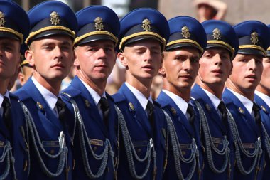 Kyiv, Ukrayna - 24 Ağustos 2018: Kyiv, Ukrayna 'nın bağımsızlığının 27. yıldönümünde 24 Ağustos' ta bir askeri geçit törenine ev sahipliği yapıyor. 