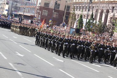 Kyiv, Ukrayna - 24 Ağustos 2018: Kyiv, Ukrayna 'nın bağımsızlığının 27. yıldönümünde 24 Ağustos' ta bir askeri geçit törenine ev sahipliği yapıyor. 