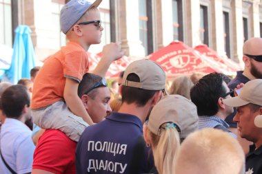 Kyiv, Ukrayna - 24 Ağustos 2018: Kyiv, Ukrayna 'nın bağımsızlığının 27. yıldönümünde 24 Ağustos' ta bir askeri geçit törenine ev sahipliği yapıyor. 