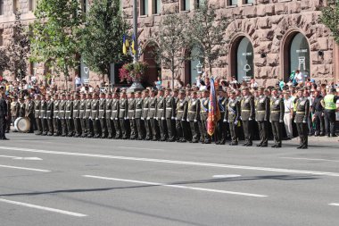 Kyiv, Ukrayna - 24 Ağustos 2018: Kyiv, Ukrayna 'nın bağımsızlığının 27. yıldönümünde 24 Ağustos' ta bir askeri geçit törenine ev sahipliği yapıyor. 