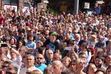 Kyiv, Ukrayna - 24 Ağustos 2018: Kyiv, Ukrayna 'nın bağımsızlığının 27. yıldönümünde 24 Ağustos' ta bir askeri geçit törenine ev sahipliği yapıyor. 