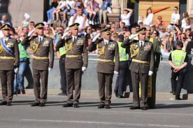 Kyiv, Ukrayna - 24 Ağustos 2018: Kyiv, Ukrayna 'nın bağımsızlığının 27. yıldönümünde 24 Ağustos' ta bir askeri geçit törenine ev sahipliği yapıyor. 
