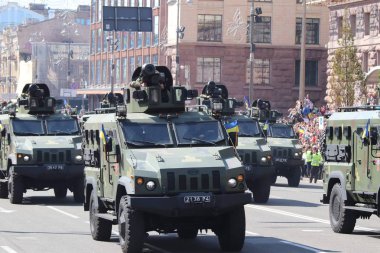 Kyiv, Ukrayna - 24 Ağustos 2018: Kyiv, Ukrayna 'nın bağımsızlığının 27. yıldönümünde 24 Ağustos' ta bir askeri geçit törenine ev sahipliği yapıyor. 