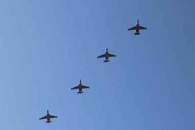 Kyiv, Ukrayna - 24 Ağustos 2018: Kyiv, Ukrayna 'nın bağımsızlığının 27. yıldönümünde 24 Ağustos' ta bir askeri geçit törenine ev sahipliği yapıyor. 