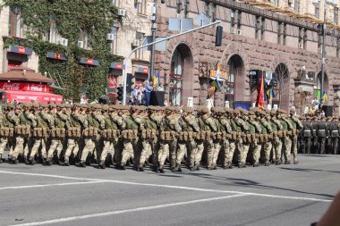 Kyiv, Ukrayna - 24 Ağustos 2018: Kyiv, Ukrayna 'nın bağımsızlığının 27. yıldönümünde 24 Ağustos' ta bir askeri geçit törenine ev sahipliği yapıyor. 