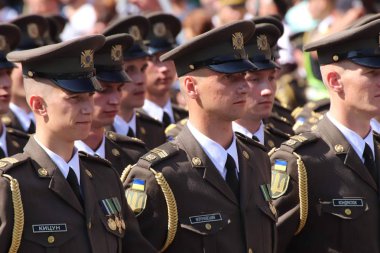 Kyiv, Ukrayna - 24 Ağustos 2018: Kyiv, Ukrayna 'nın bağımsızlığının 27. yıldönümünde 24 Ağustos' ta bir askeri geçit törenine ev sahipliği yapıyor. 