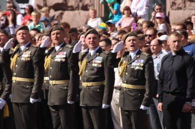 Kyiv, Ukrayna - 24 Ağustos 2018: Kyiv, Ukrayna 'nın bağımsızlığının 27. yıldönümünde 24 Ağustos' ta bir askeri geçit törenine ev sahipliği yapıyor. 