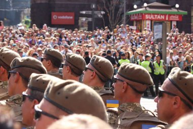 Kyiv, Ukrayna - 24 Ağustos 2018: Kyiv, Ukrayna 'nın bağımsızlığının 27. yıldönümünde 24 Ağustos' ta bir askeri geçit törenine ev sahipliği yapıyor. 