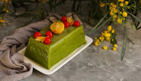 Cassata sifachana, традиционное сладкое из Палермо и Мессины на Пасху, Сицилия, Италия — стоковое фото