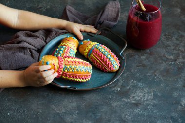 Guaguas de pan colada morada, Ekvador 'un Ölü Günü için Figuras de pan ecuatorianas
