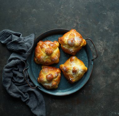 Guaguas de pan colada morada, Ekvador 'un Ölü Günü için Figuras de pan ecuatorianas