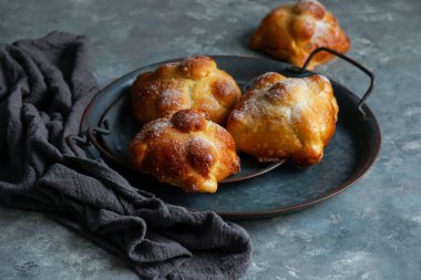 Guaguas de pan colada morada, Ekvador 'un Ölü Günü için Figuras de pan ecuatorianas