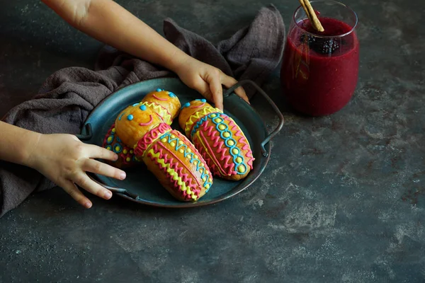 Guaguas de pan colada morada, Ekvador 'un Ölü Günü için Figuras de pan ecuatorianas