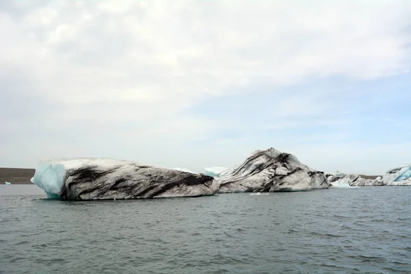 Iceberg Sale Dans Lagune Des Glaciers Islande — Photo