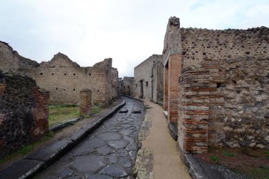 Arnavut kaldırımlı Street, Pompei, İtalya