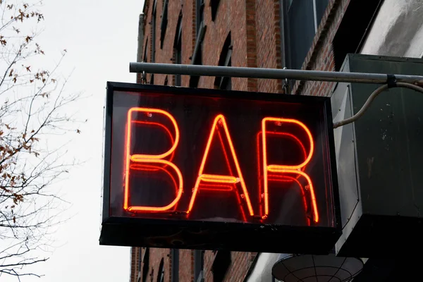 Red Neon Bar Znak — Zdjęcie stockowe