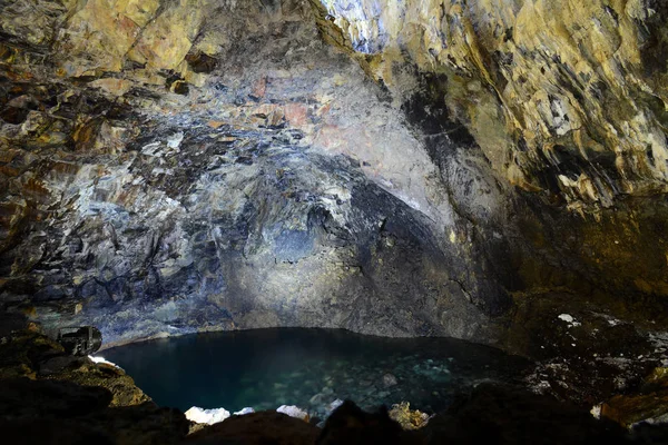 Piscina Agua Dentro Cueva Algar Carvao Isla Terceira Azores — Foto de Stock