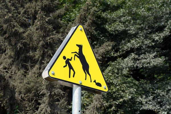 Signo Advertencia Ataque Ciervos Alces — Foto de Stock