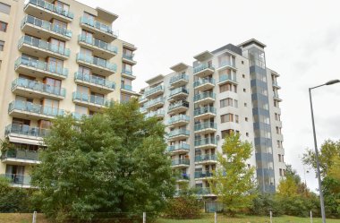 Avrupa şehirlerindeki yerleşim yerlerinin modern mimarisi.