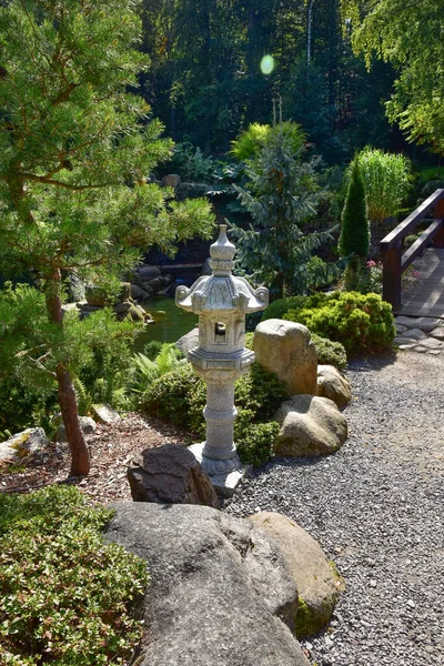 Чудовий Японський Сад Відвідав Сонячний Літній День Воду Скелі Водоспади — стокове фото