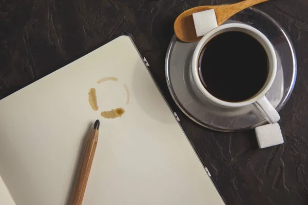 Kahve ve boş defter