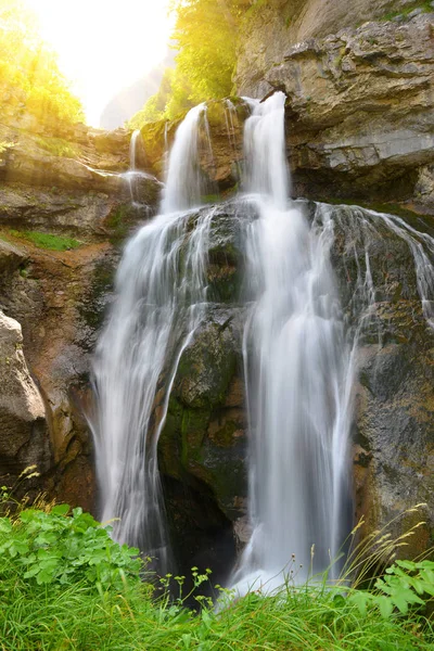 Cascada Cueva Şelale Ordesa Monte Perdido Milli Parkı Pyrenees Dağ — Stok fotoğraf