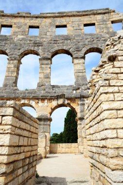 Pula, Hırvatistan'daki antik anıt Roman Amphitheater.