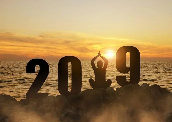 Silhouette Girl Practicing Yoga Cliff Sea Celebration New Year 2019 — Stock Photo, Image