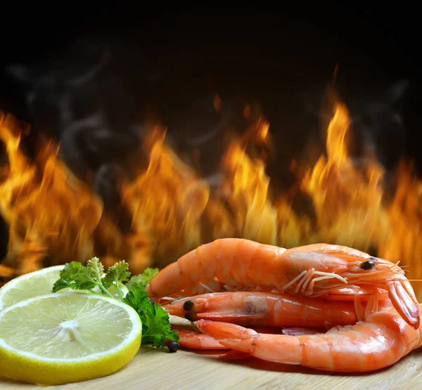 Fresh Shrimp Slice Lemon Table — Stock Photo, Image