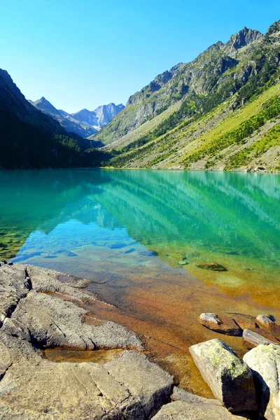 Lago Gaube Con Monte Vignemale Sullo Sfondo Pirenei Montagna Francia — Foto Stock