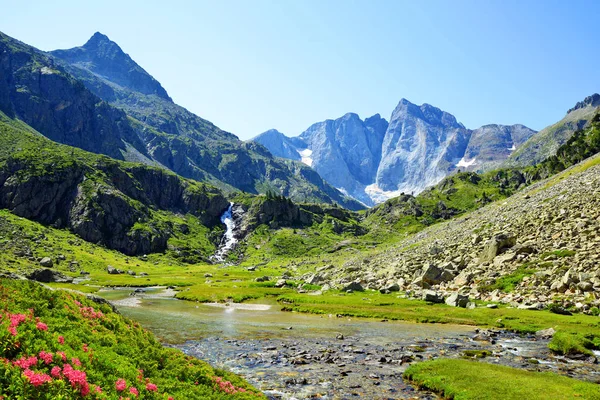 Гора Vignemale Національному Парку Піренеях Occitanie Півдні Франції — стокове фото