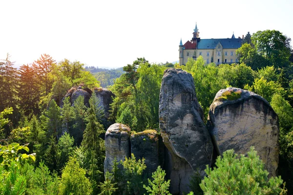 Hruba Skala Tschechische Republik August 2020 Burg Hruba Mit Sandsteinfelsen — Stockfoto