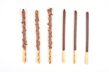 Çikolata Bisküvi izole üzerinde beyaz arka plan sopa.