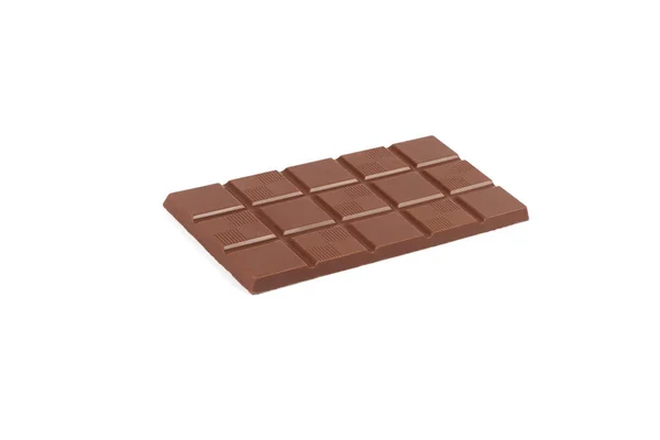 Barra de chocolate de leite isolada em um fundo branco . — Fotografia de Stock