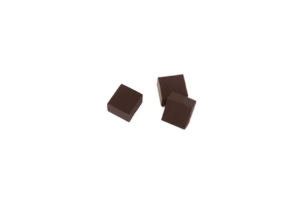 Chocolate preto doce isolado no fundo branco . — Fotografia de Stock