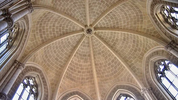 Vista Interna Del Mosaico Della Chiesa Cupola Piastrellata Con Finestre — Foto Stock