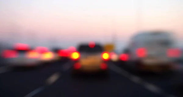 Zoom Flou Des Feux Arrière Des Voitures Mouvement Sur Autoroute — Photo