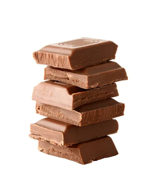 Stapel Von Schokoladenstücken Isoliert Über Weißem Hintergrund — Stockfoto