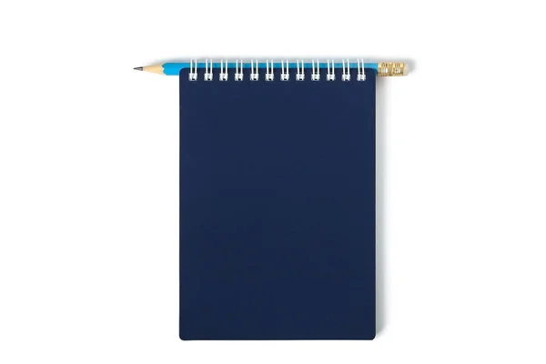 Blauw Potlood Met Gesloten Notebook Geïsoleerd — Stockfoto