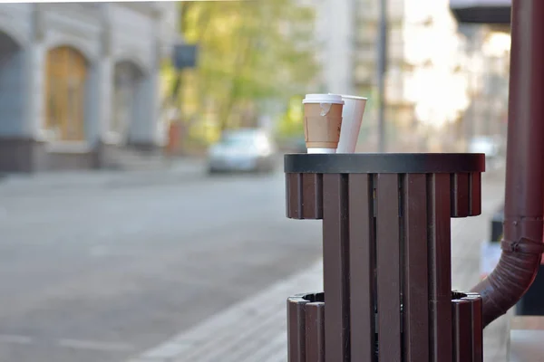 Garbage Can Dustbin Rubbish Bin Trashcan Park — Stock Photo, Image