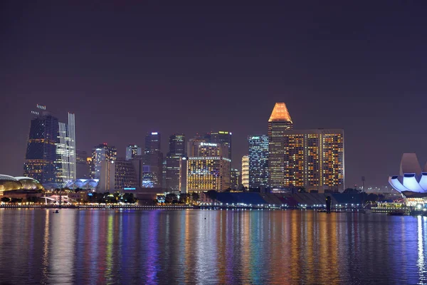 Singapur November 2018 Nachtansicht Von Wolkenkratzern Und Geschäftszentrum — Stockfoto