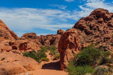 renkli kaya oluşumları