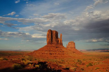 gün batımında anıt Vadisi