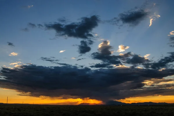 Puesta de sol sobre Arizona — Foto de Stock