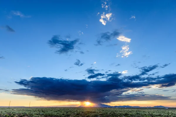 Dramatyczny Zachód Słońca Pobliżu Meteor Crater Arizona Tuż Przy Nas — Zdjęcie stockowe