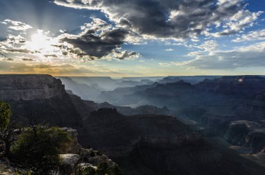 Büyük Kanyon 'da gün batımı